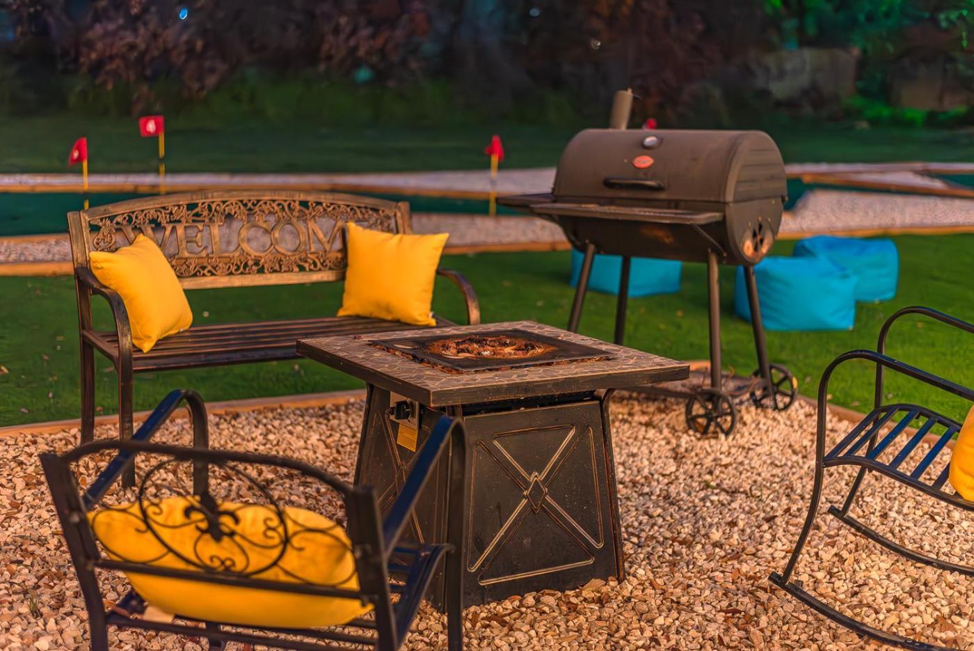 Pool, Gameroom & Minigolf Enchanting Texas Home San Antonio Buitenkant foto