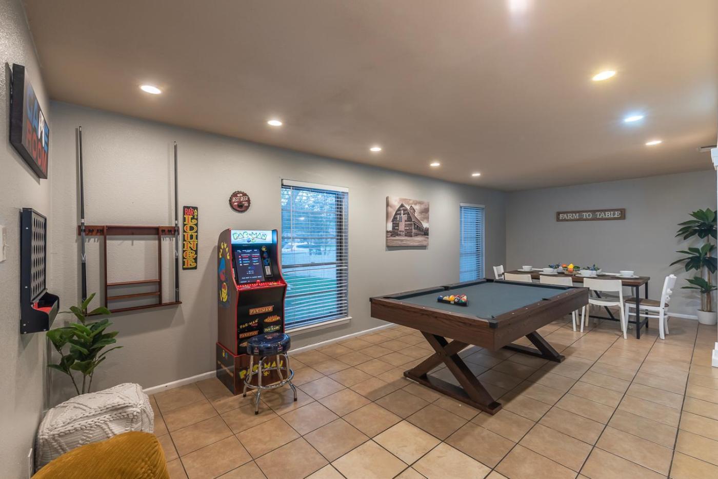 Pool, Gameroom & Minigolf Enchanting Texas Home San Antonio Buitenkant foto